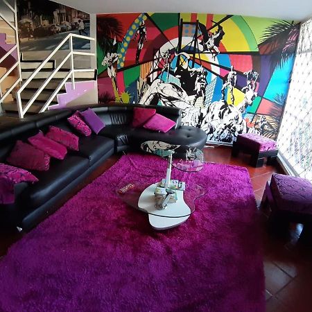 Hotel COMIC CITY Bogota Buitenkant foto