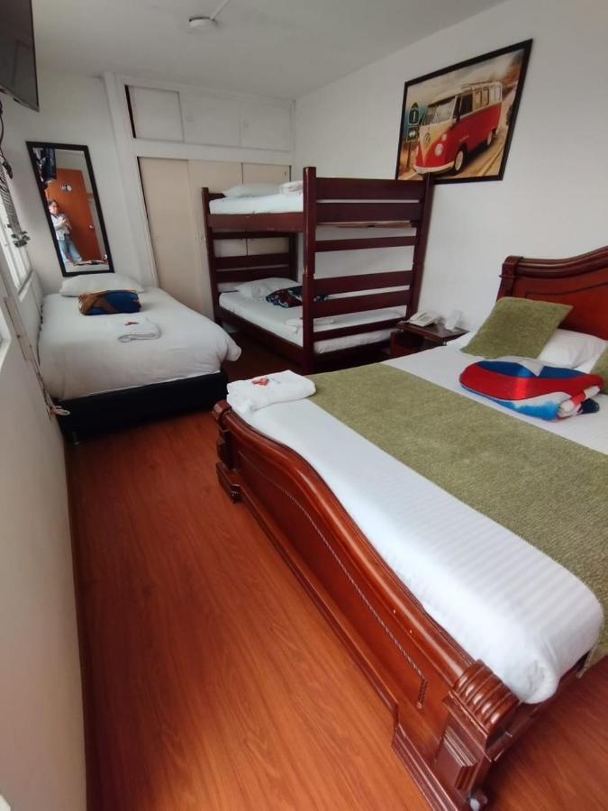 Hotel COMIC CITY Bogota Buitenkant foto